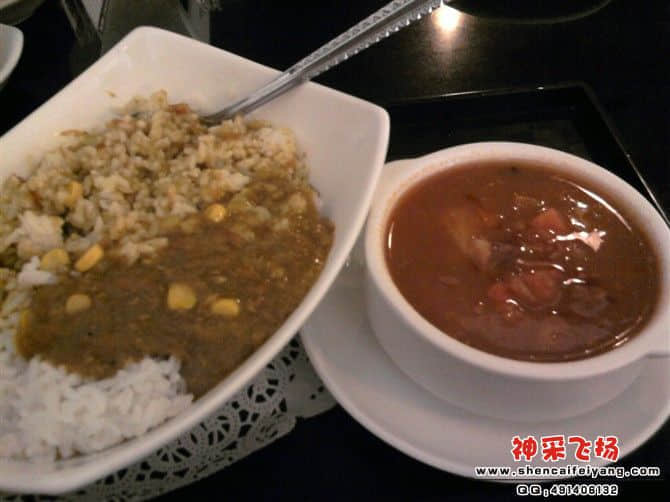 咖喱鸡酱局饭+罗宋汤.jpg