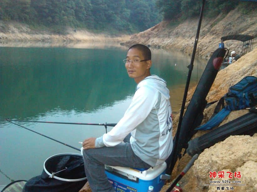 QQ截图20121006174714.jpg
