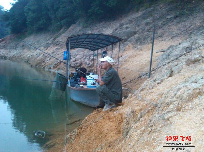 QQ截图20121006174735.jpg