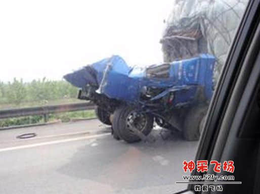 QQ图片20131118131813.jpg
