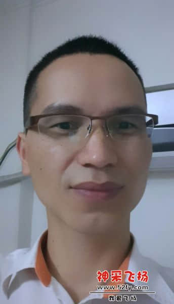 短发自拍