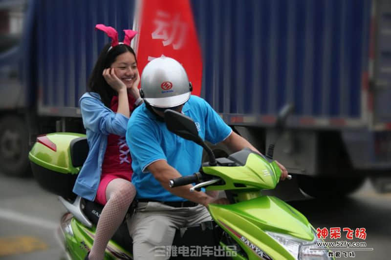 6笑什么呢？.jpg