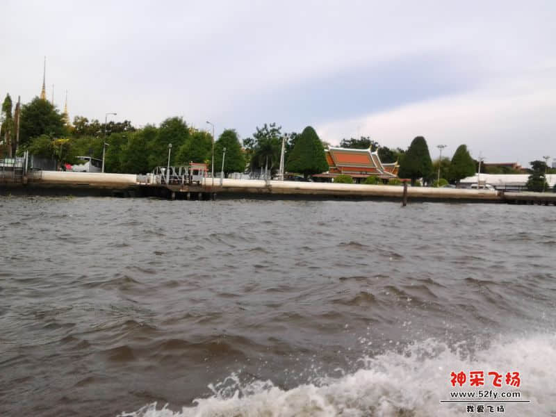 泰国海边.jpg