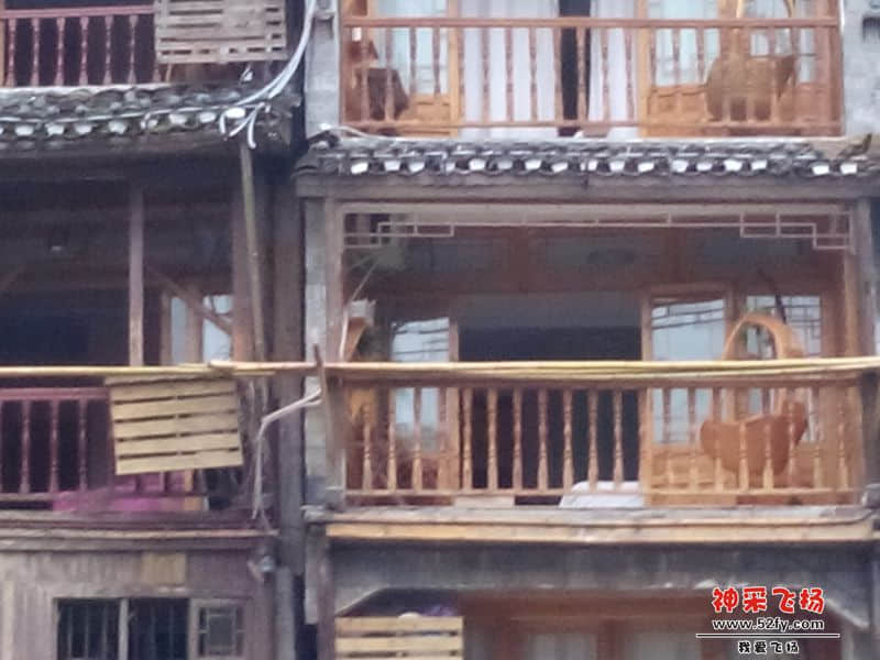 小数民族家里4.jpg