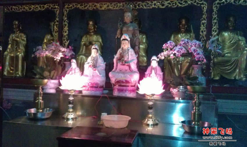 华林寺佛像3.jpg