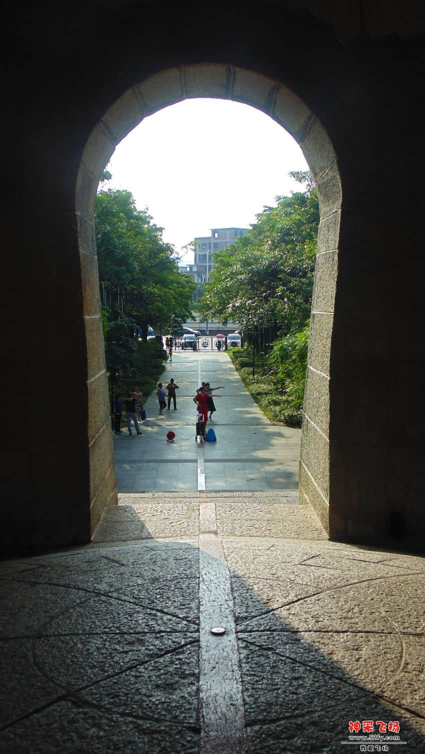 DSC01030.jpg