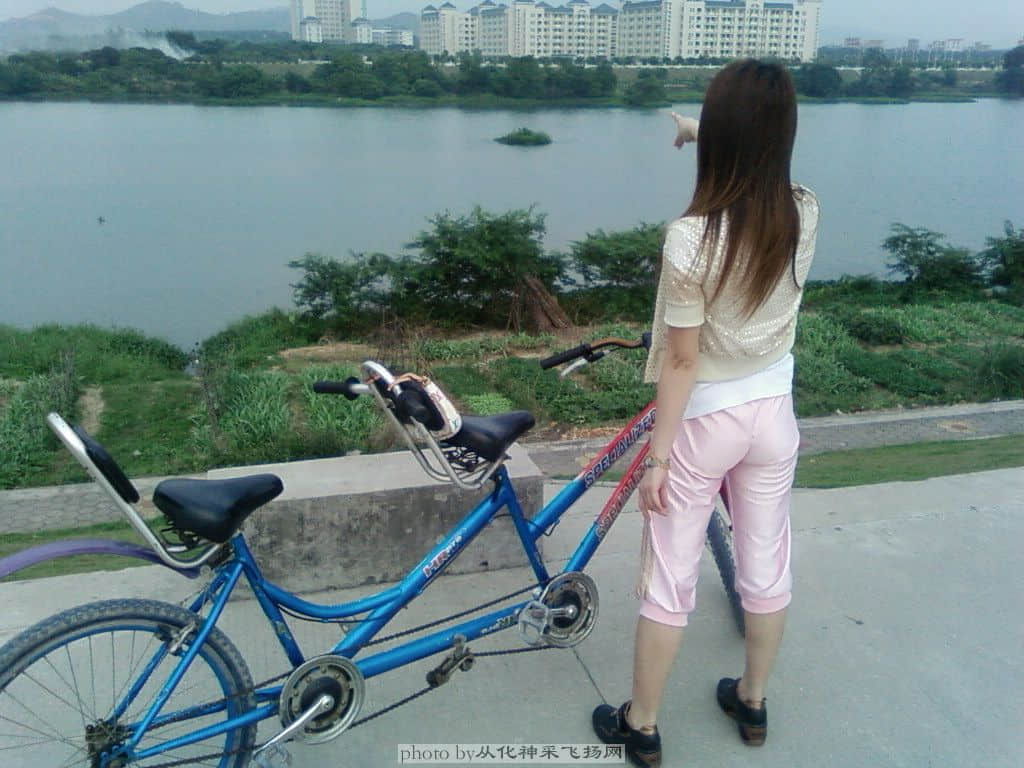 沿住河边踩到尽头，风景别有一番味道！停抵欣赏下先