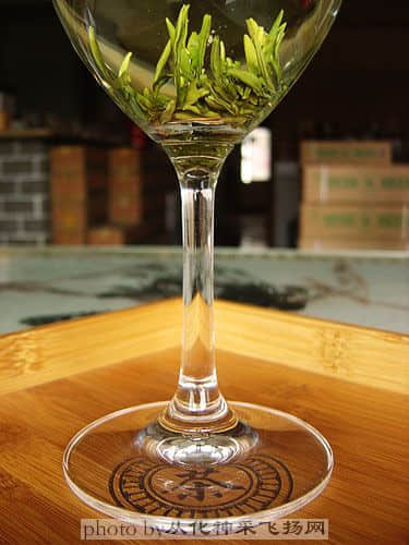 glass.jpg