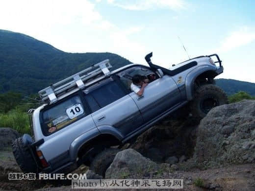 20081105_fa273a87299e397c80c0weesiFrP2O4d.jpg.thumb[1].jpg