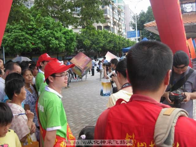 可爱的自愿者