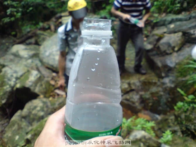 冰凉的山泉水